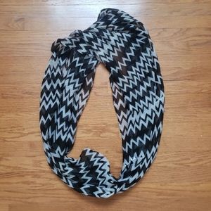 Infinity scarf